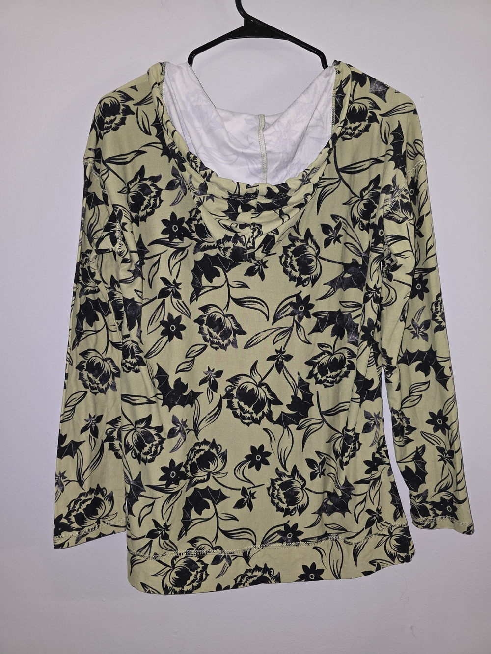 LuLaRoe Bats And Floral Long-Sleeve Hooded Top - Picture 3 of 4